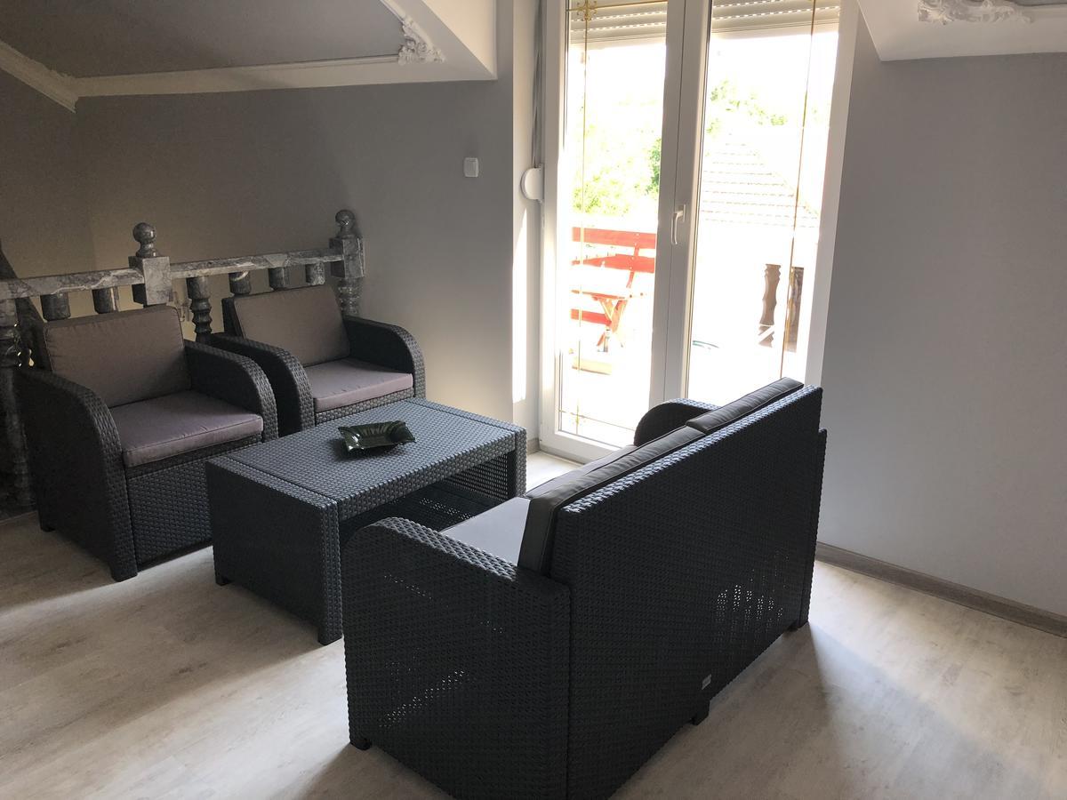 Vila De Lux Bela Crkva  Buitenkant foto